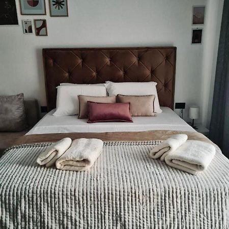 Apartman Rosemary Sveti Stefan Buitenkant foto