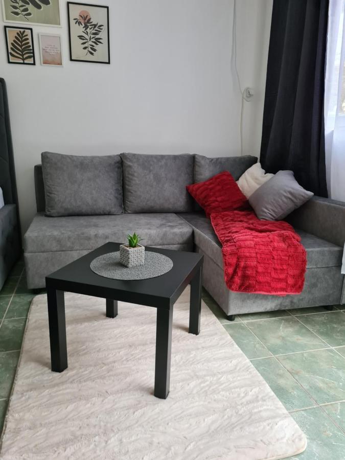 Apartman Rosemary Sveti Stefan Buitenkant foto
